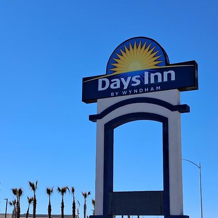 Days Inn By Wyndham Safford, Az ภายนอก รูปภาพ
