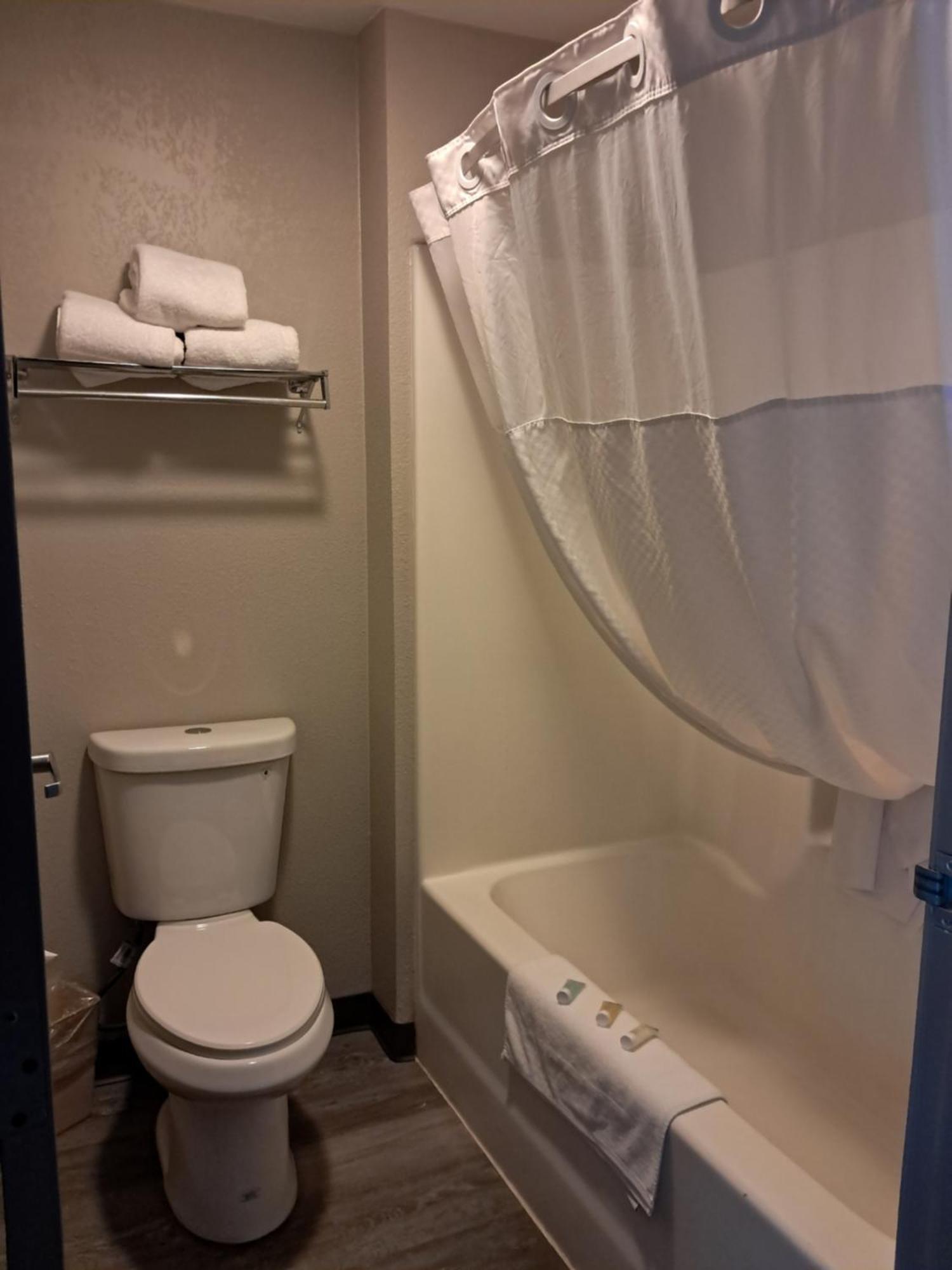 Days Inn By Wyndham Safford, Az ภายนอก รูปภาพ