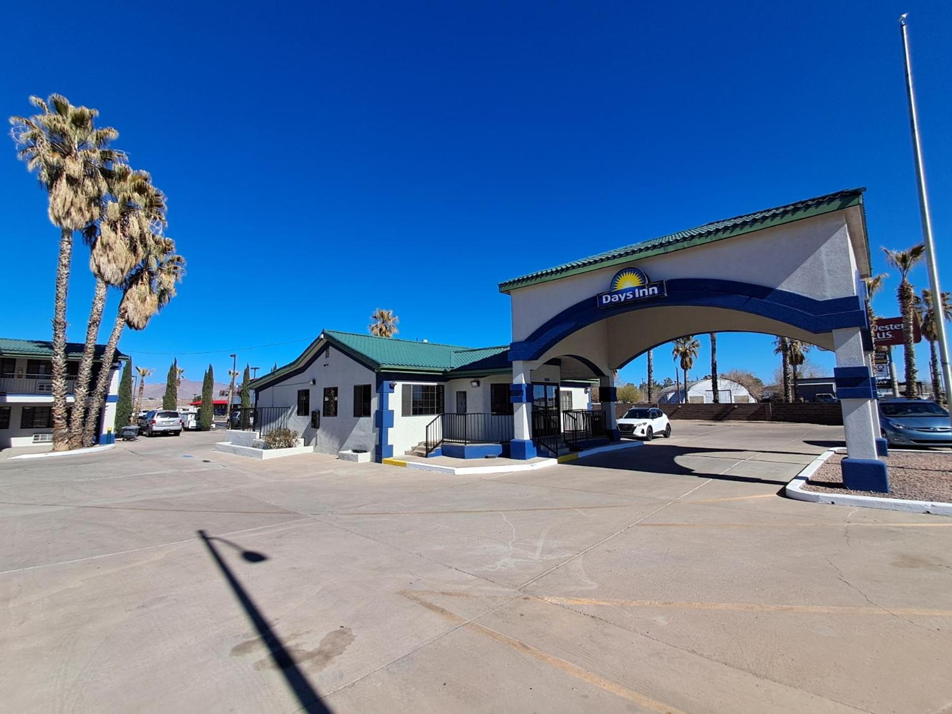 Days Inn By Wyndham Safford, Az ภายนอก รูปภาพ